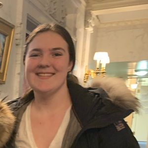 Meet your Posher, Tabitha